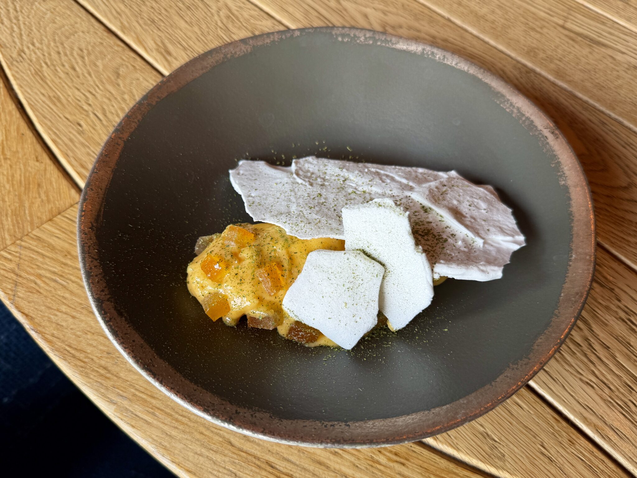 Сабайон из маракуйи с шафраном, цукатами и Courvoisier